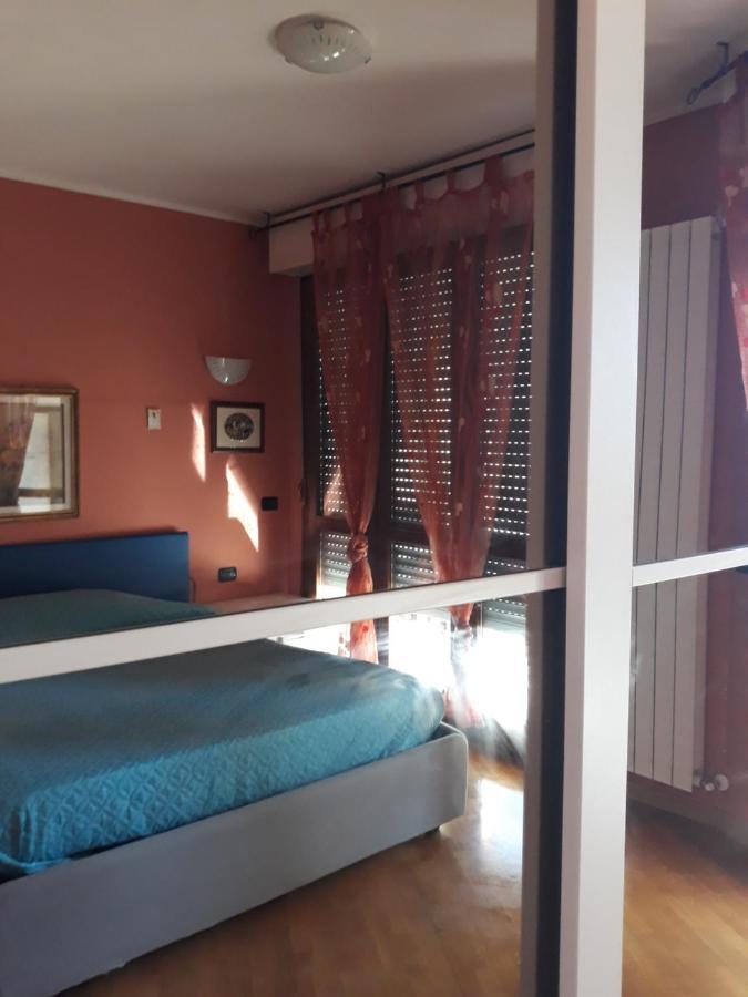 Alloggio Petunia Busto Arsizio Ngoại thất bức ảnh